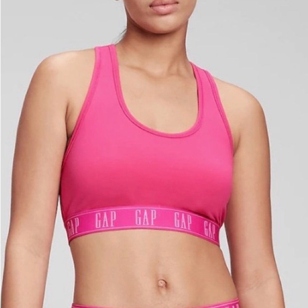 GAP Fit PowerMove Sports Bra Pink Racerback Logo Band Athleisure Small